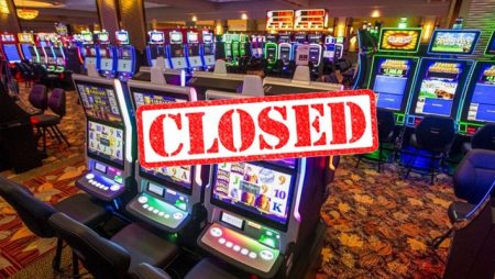 Coronavirus: Some US casinos close back down; employees test positive